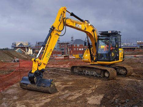 14 Ton Digger Hire in Stoke on Trent