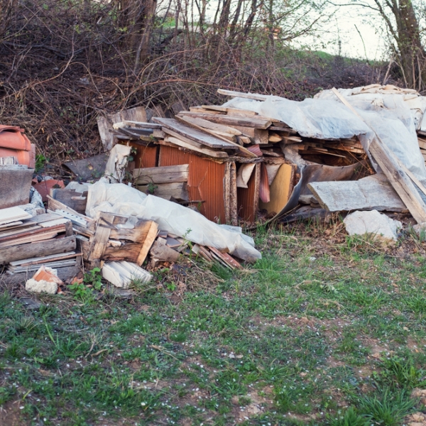 DP-clearing-your-waste