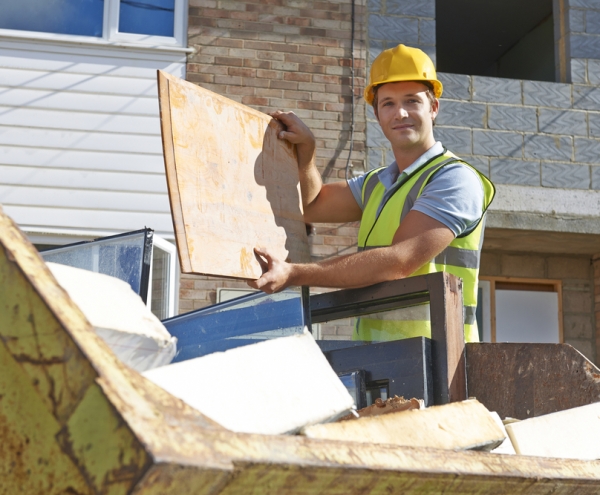 Wait and Load Skip Hire in Staffordshire